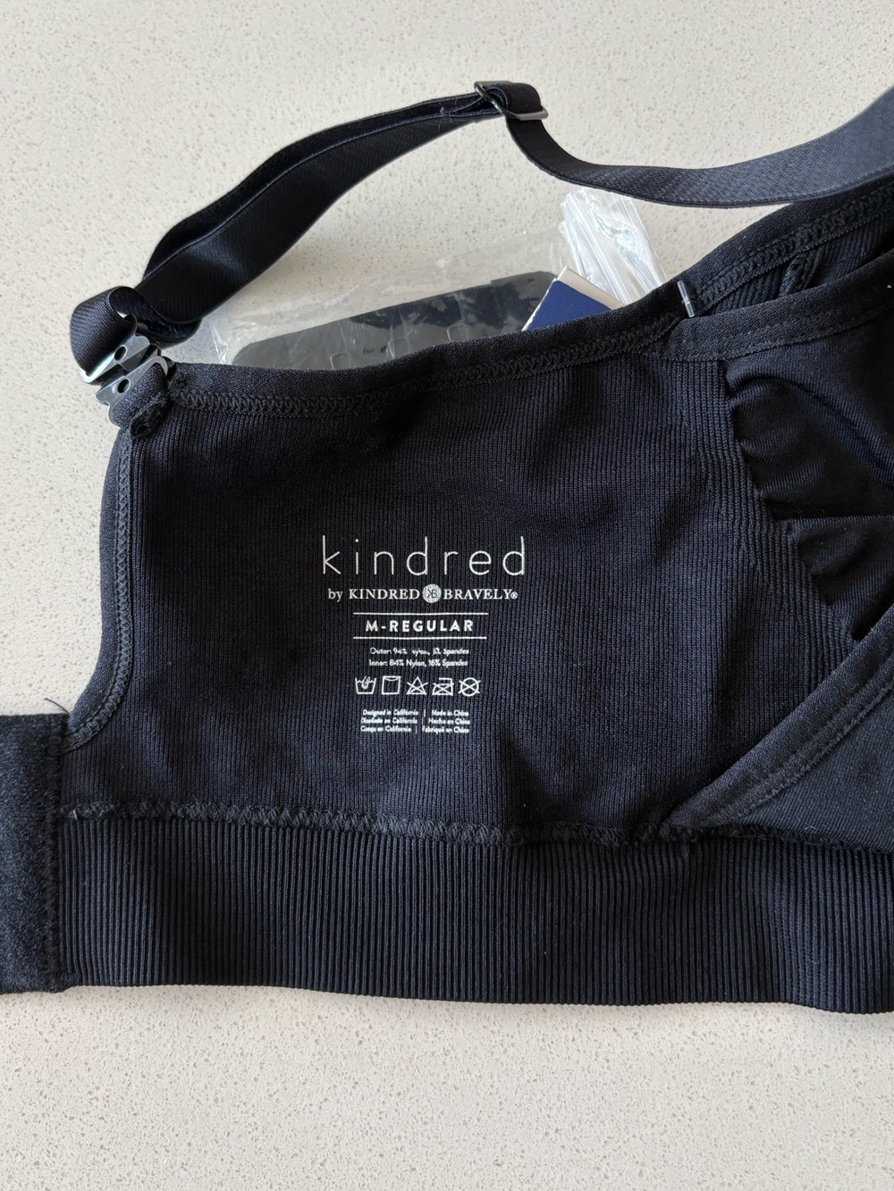 Kindred Bravely Hands-Free Pumping & Nursing Bra Black M Regular NWT - KB2 - Picture 8 of 10